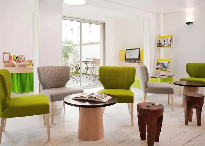 Ibis Styles Buttes ChaumontHotel Pas Cher Paris